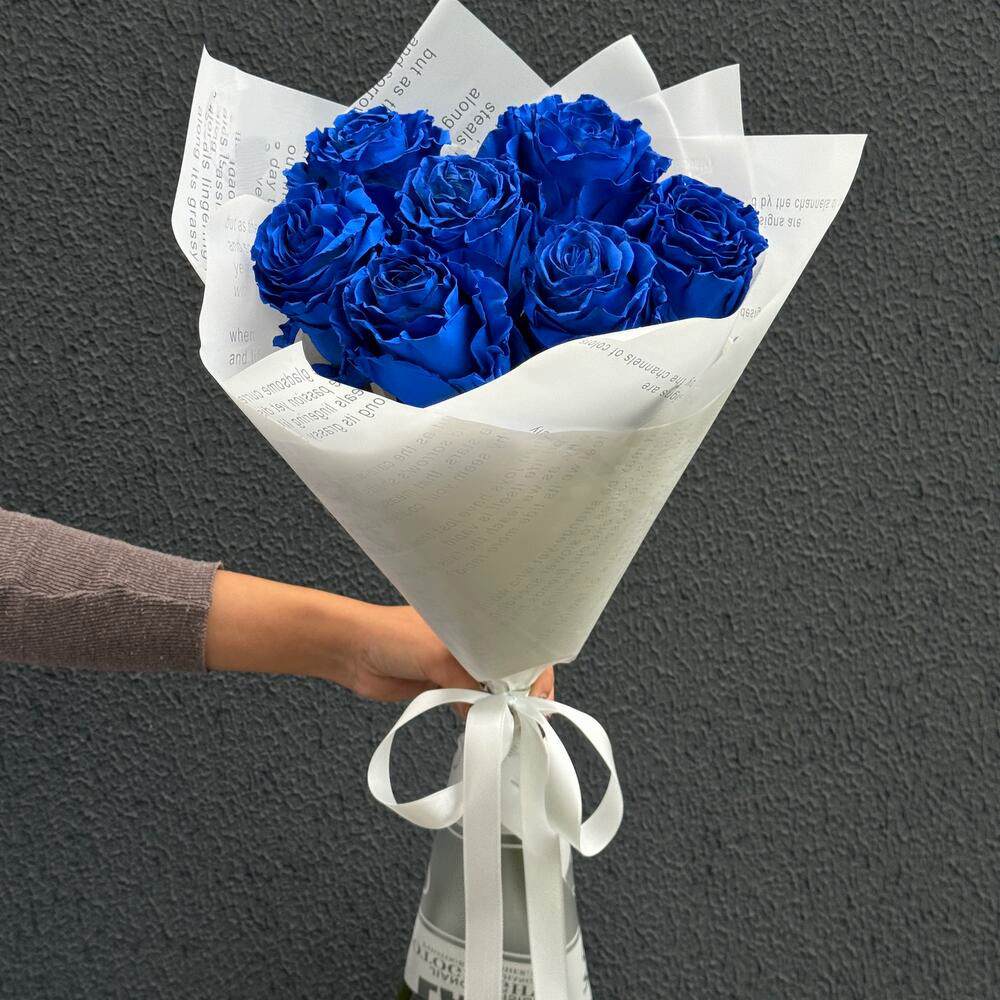 Букет из 7 синих роз Эквадор