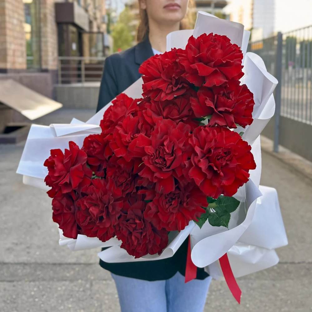 Французская красная роза 15 шт.