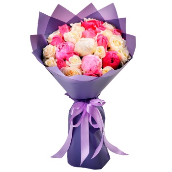 Букет из роз и пионов