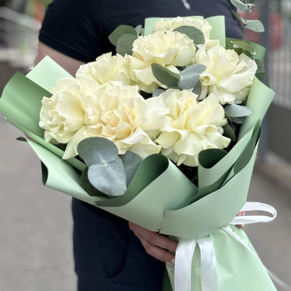 Французская белая роза 7 шт.