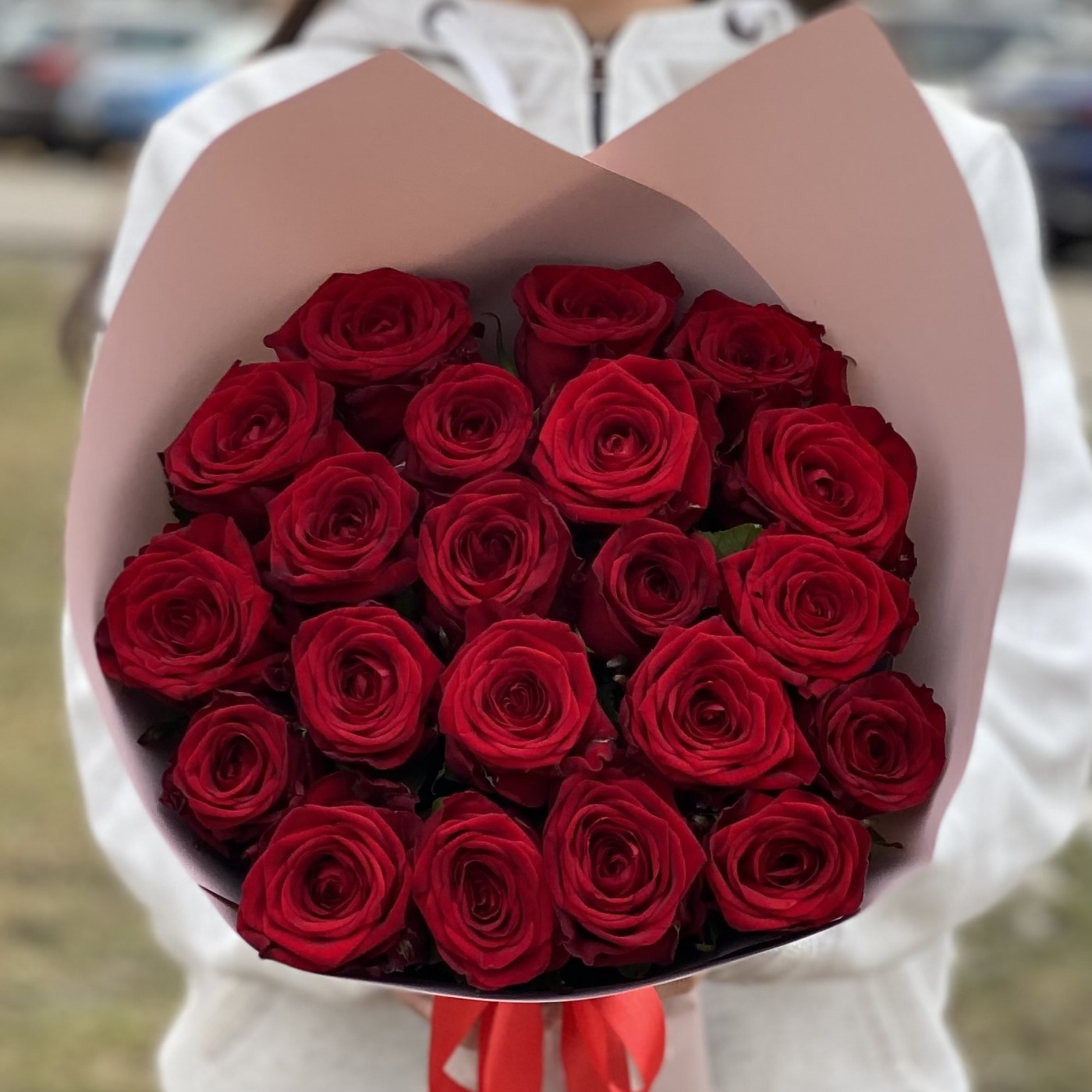 21 красная роза Premium 50 см