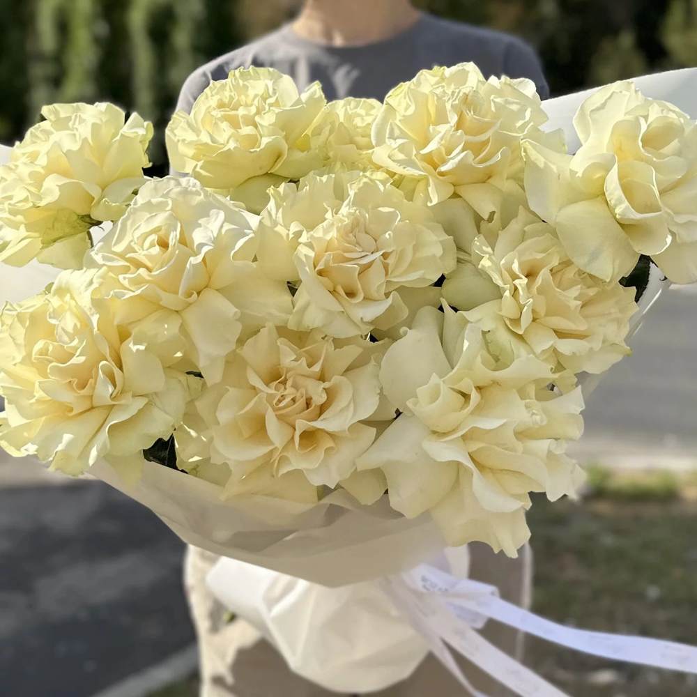 Французская белая роза 11 шт.