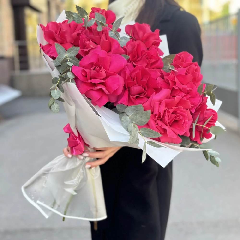 Французская малиновая роза 11 шт.