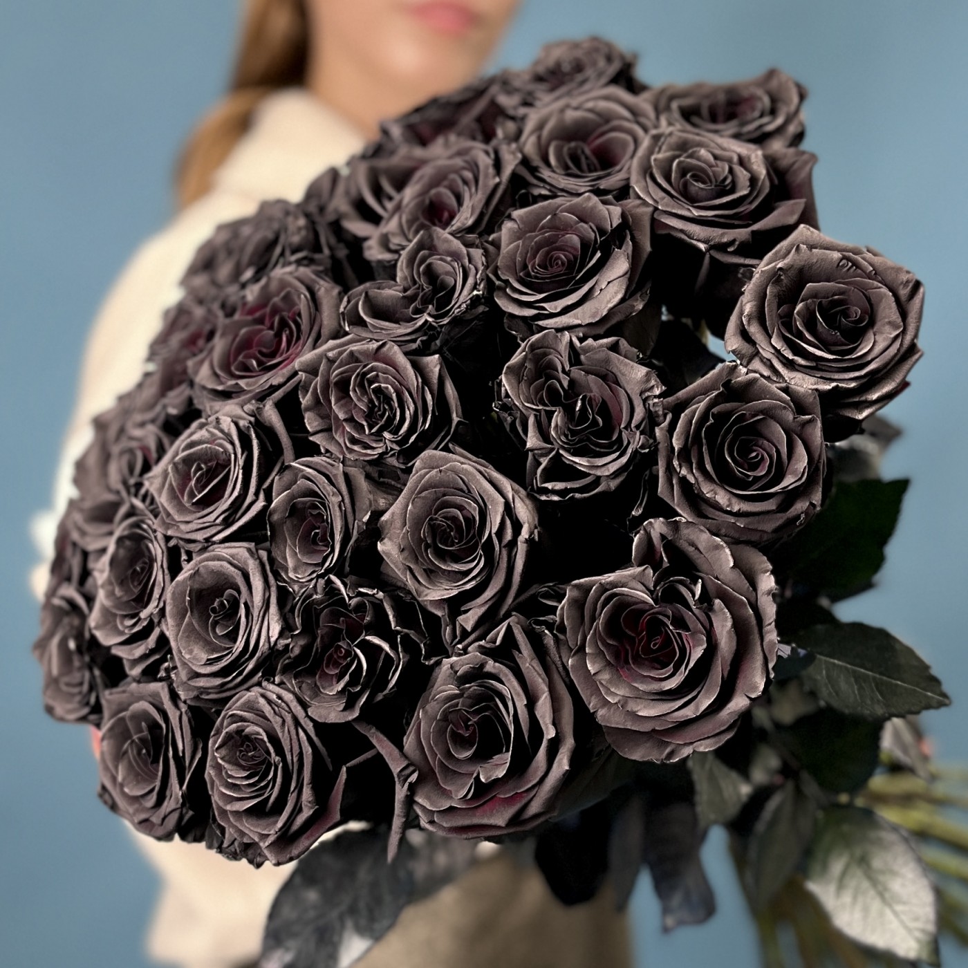 Букет из 35 черных роз