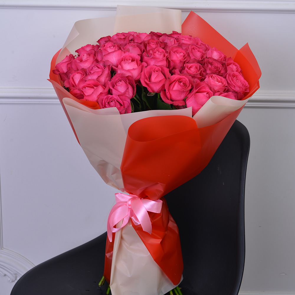 35 малиновых роз Premium 60 см