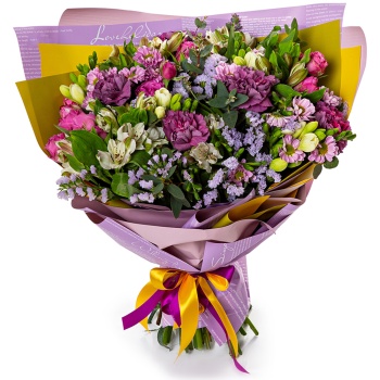 Букет с альстромерией и гвоздикой