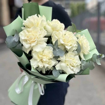 Французская белая роза 7 шт.